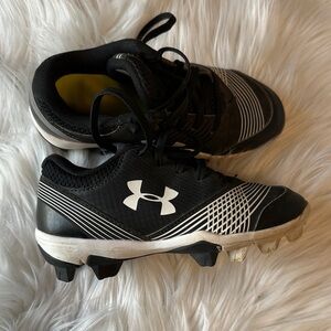 Under Armour Kids Black and White cleats